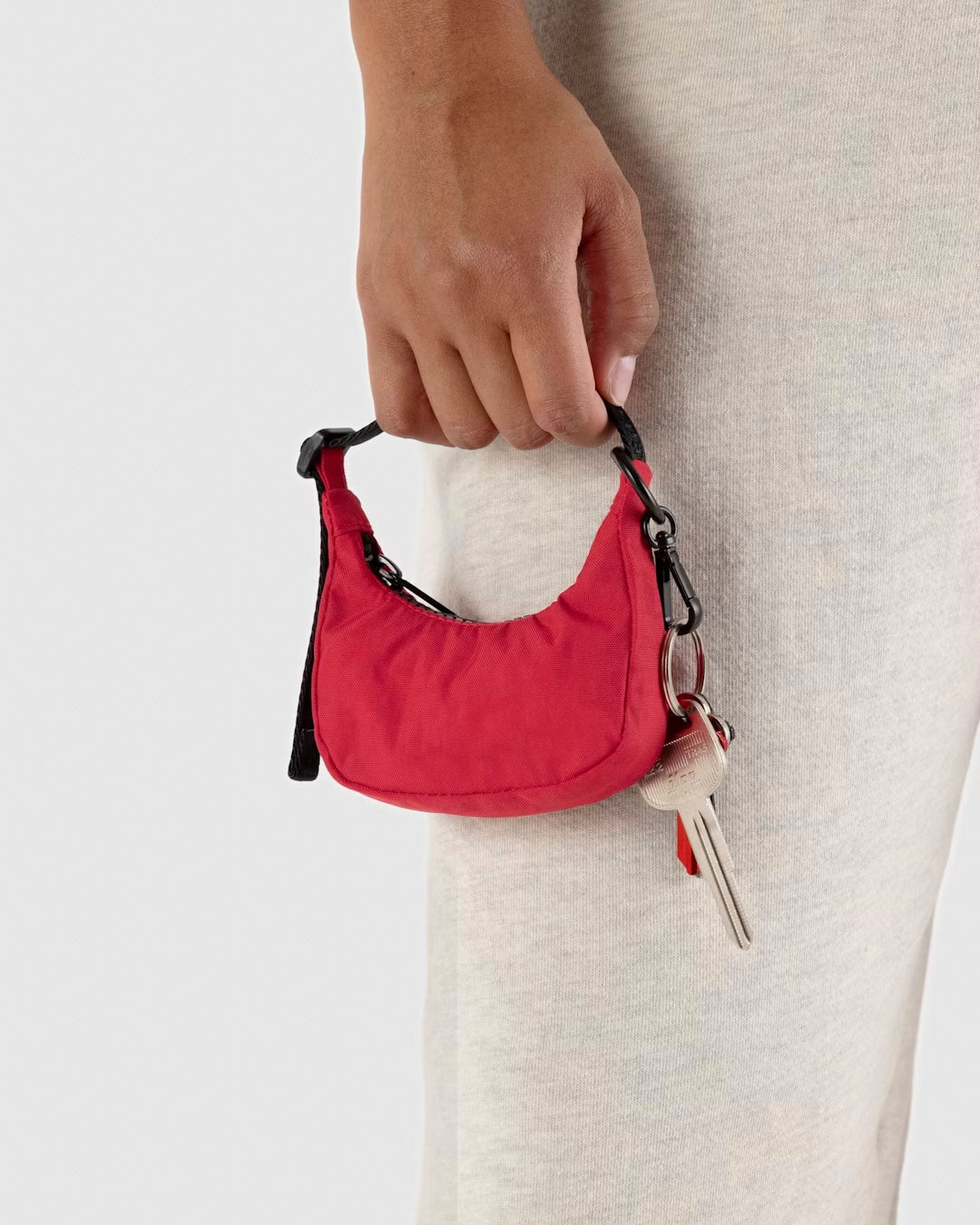 Llavero Crescent Bag Charm - BAGGU