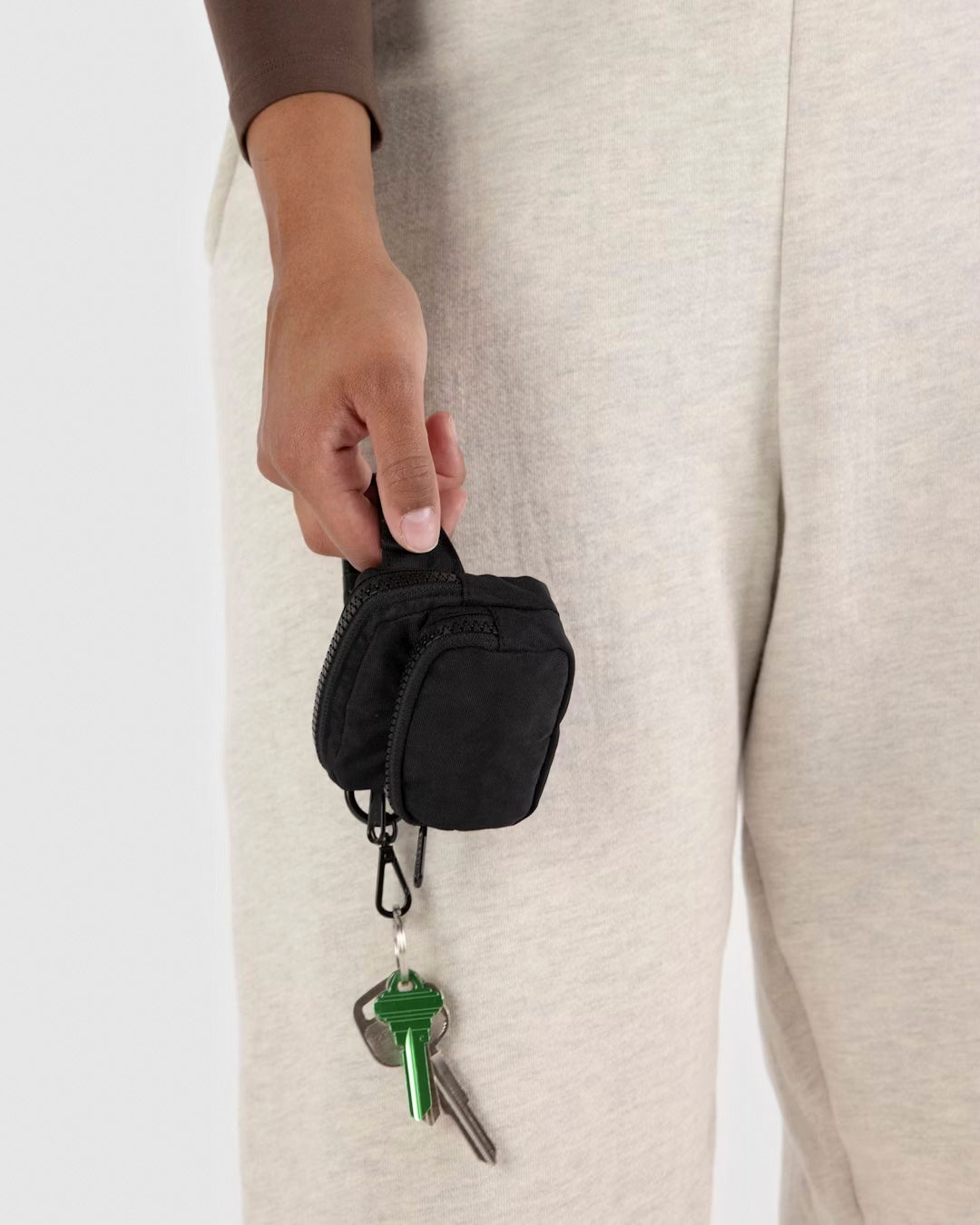 Llavero Fanny Pack Charm - BAGGU