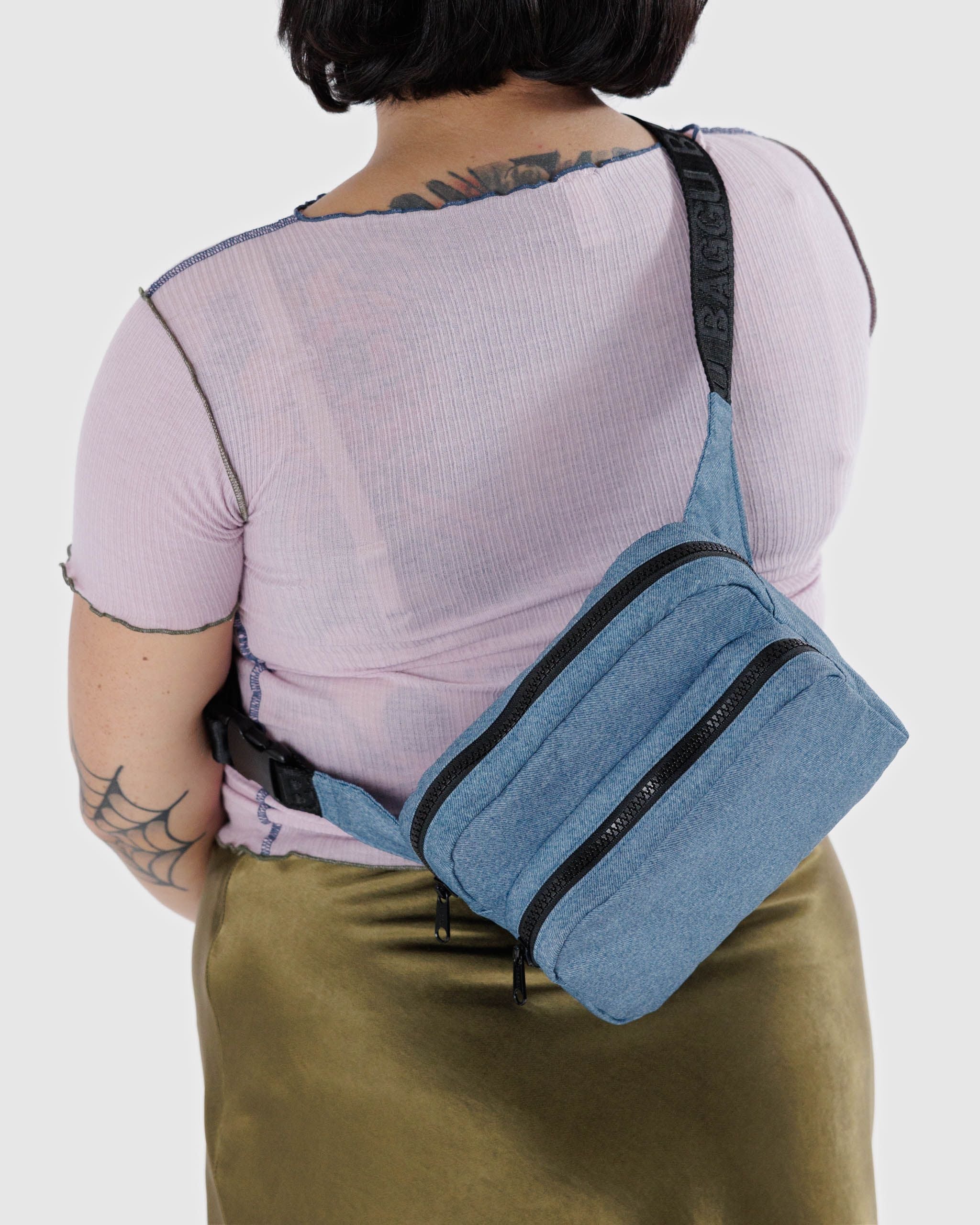 Riñonera BAGGU - Digital Denim