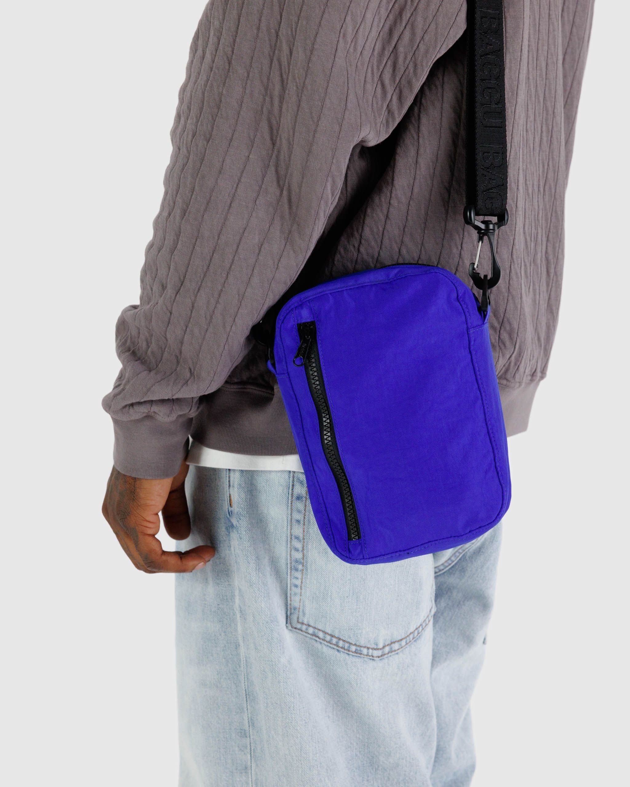 Bolso Sport Crossbody BAGGU - Lapis